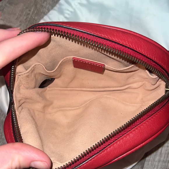 Gucci Marmont Belt Bag - Picture 9 of 10